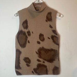 Soft knit no sleeve top